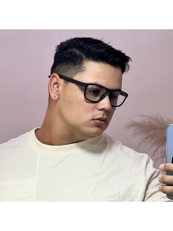 Armação de Óculos 8207 Esportivo Quadrado Preto